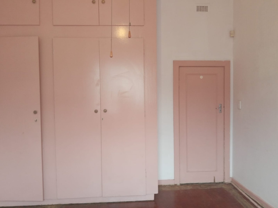 1 Bedroom Property for Sale in Wentworth Park Gauteng