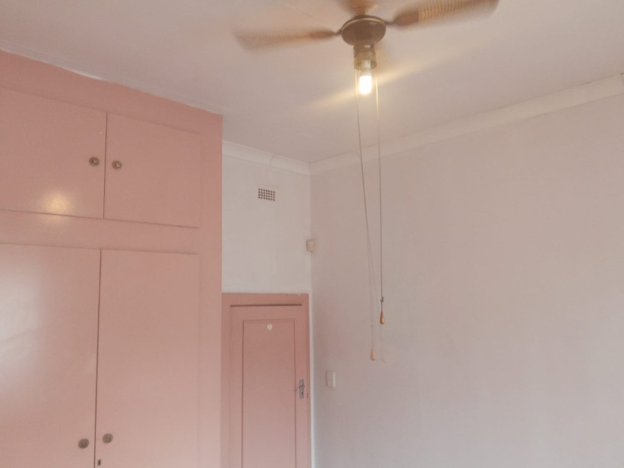 1 Bedroom Property for Sale in Wentworth Park Gauteng