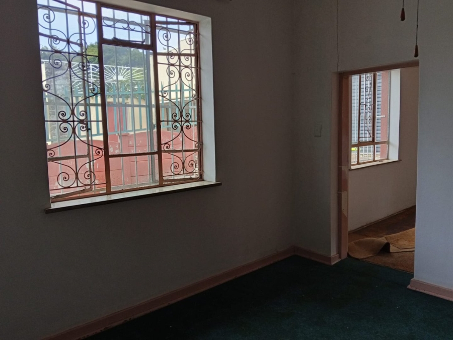 1 Bedroom Property for Sale in Wentworth Park Gauteng