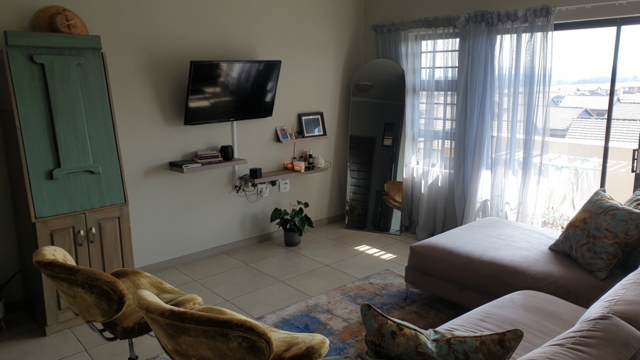 2 Bedroom Property for Sale in Amberfield Gauteng