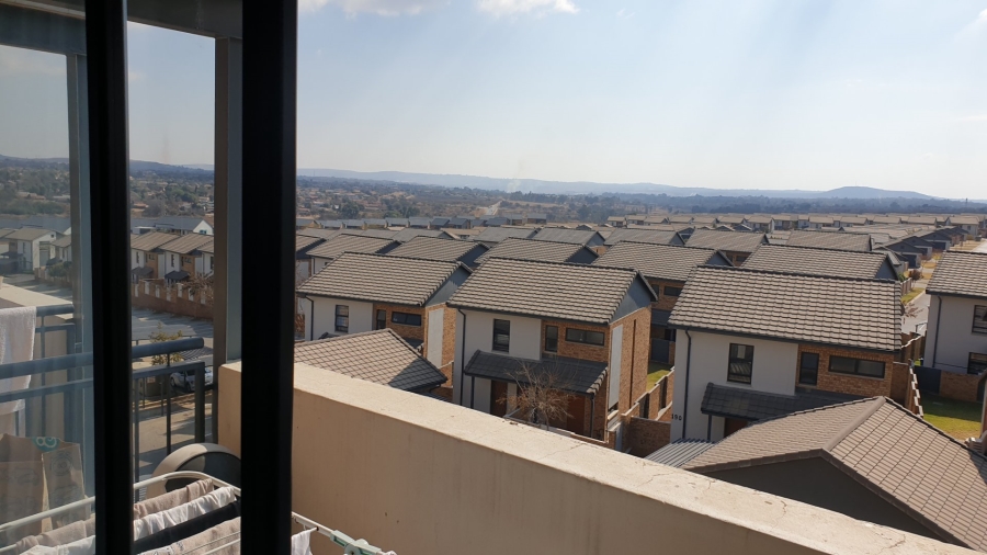 2 Bedroom Property for Sale in Amberfield Gauteng