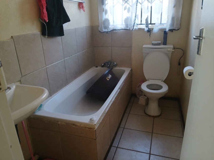 3 Bedroom Property for Sale in Protea Glen Gauteng