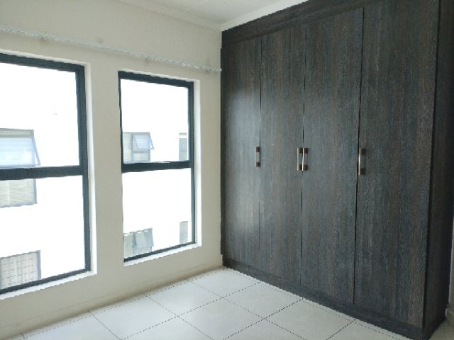 To Let 3 Bedroom Property for Rent in Petervale Gauteng