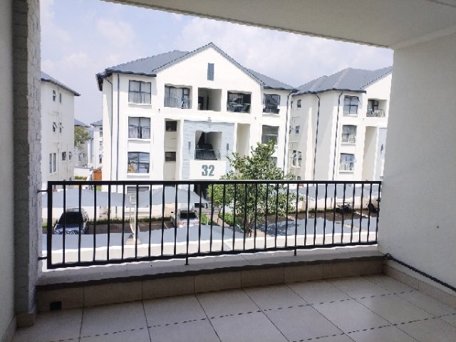 To Let 3 Bedroom Property for Rent in Petervale Gauteng