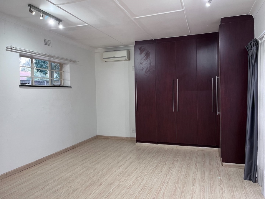4 Bedroom Property for Sale in Vanderbijlpark SW 5 Gauteng