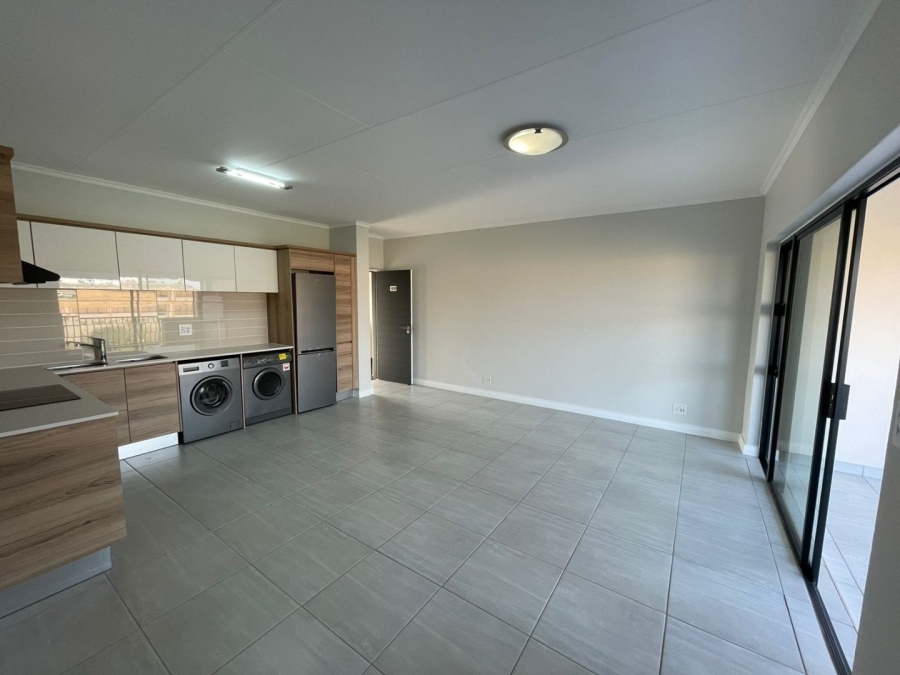 To Let 1 Bedroom Property for Rent in Waterfall Gauteng