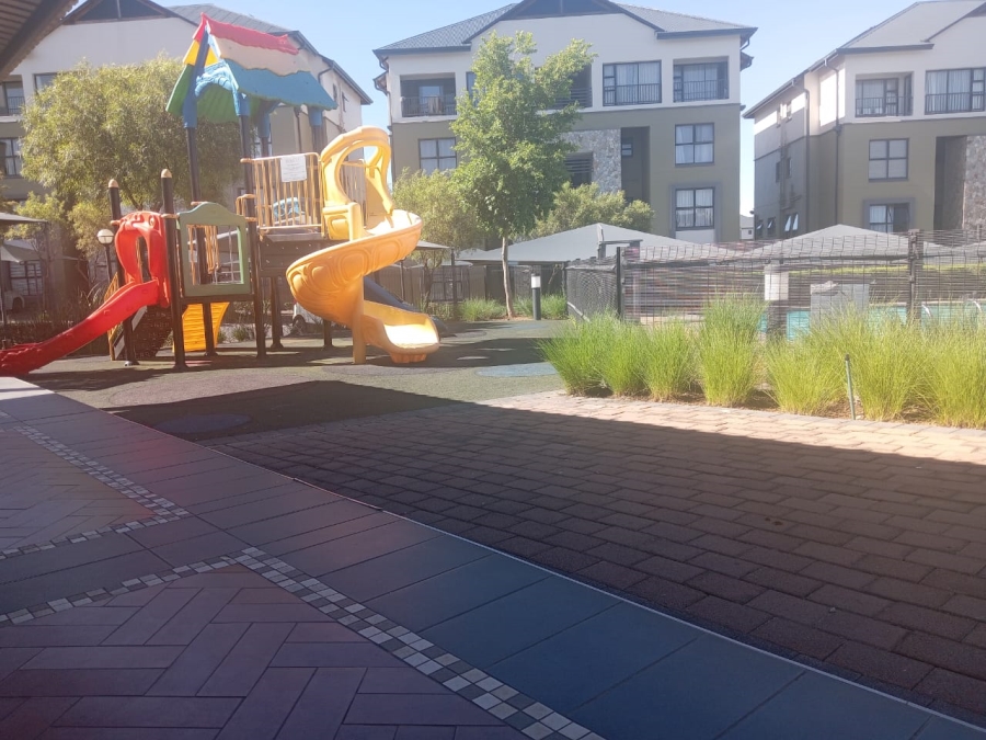 To Let 1 Bedroom Property for Rent in Waterfall Gauteng
