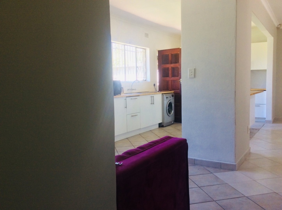To Let 4 Bedroom Property for Rent in Brackendowns Gauteng