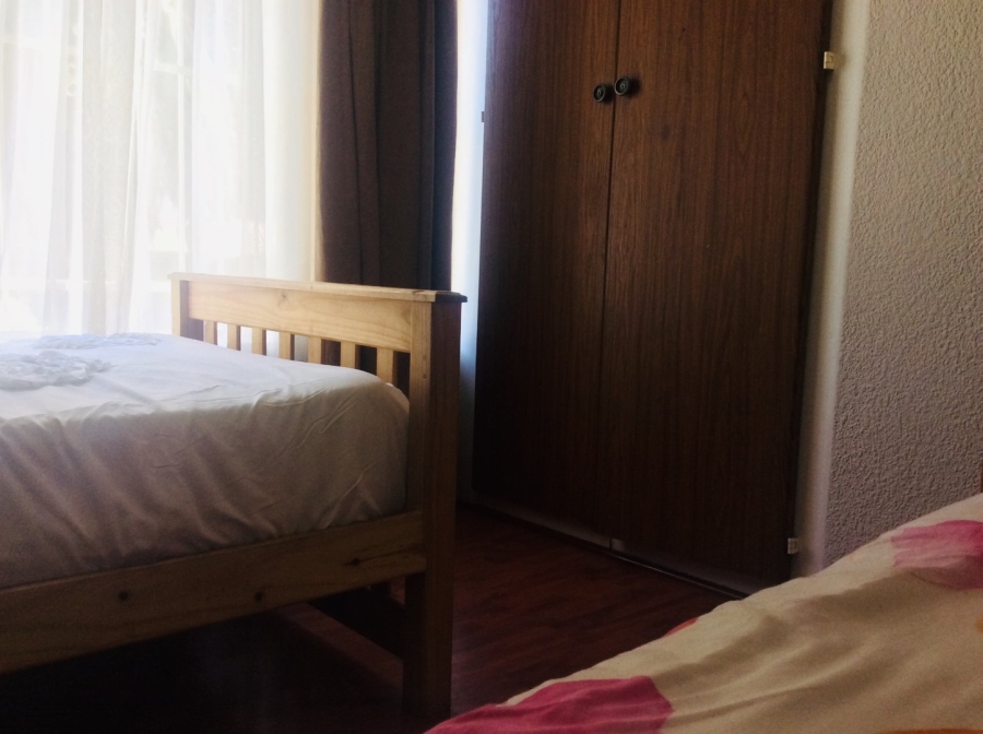 To Let 4 Bedroom Property for Rent in Brackendowns Gauteng