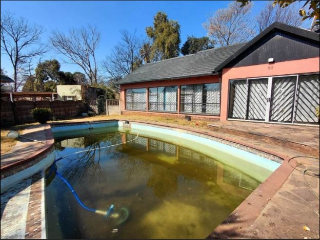 3 Bedroom Property for Sale in Birch Acres Gauteng