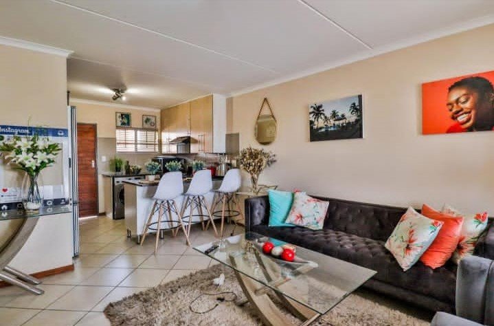 2 Bedroom Property for Sale in Noordwyk Gauteng