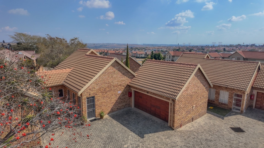 2 Bedroom Property for Sale in Brooklands Lifestyle Estate Gauteng