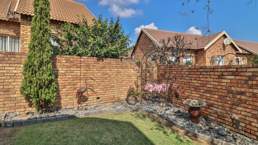 2 Bedroom Property for Sale in Brooklands Lifestyle Estate Gauteng