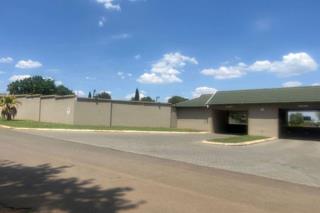  Bedroom Property for Sale in Cloverdene Gauteng