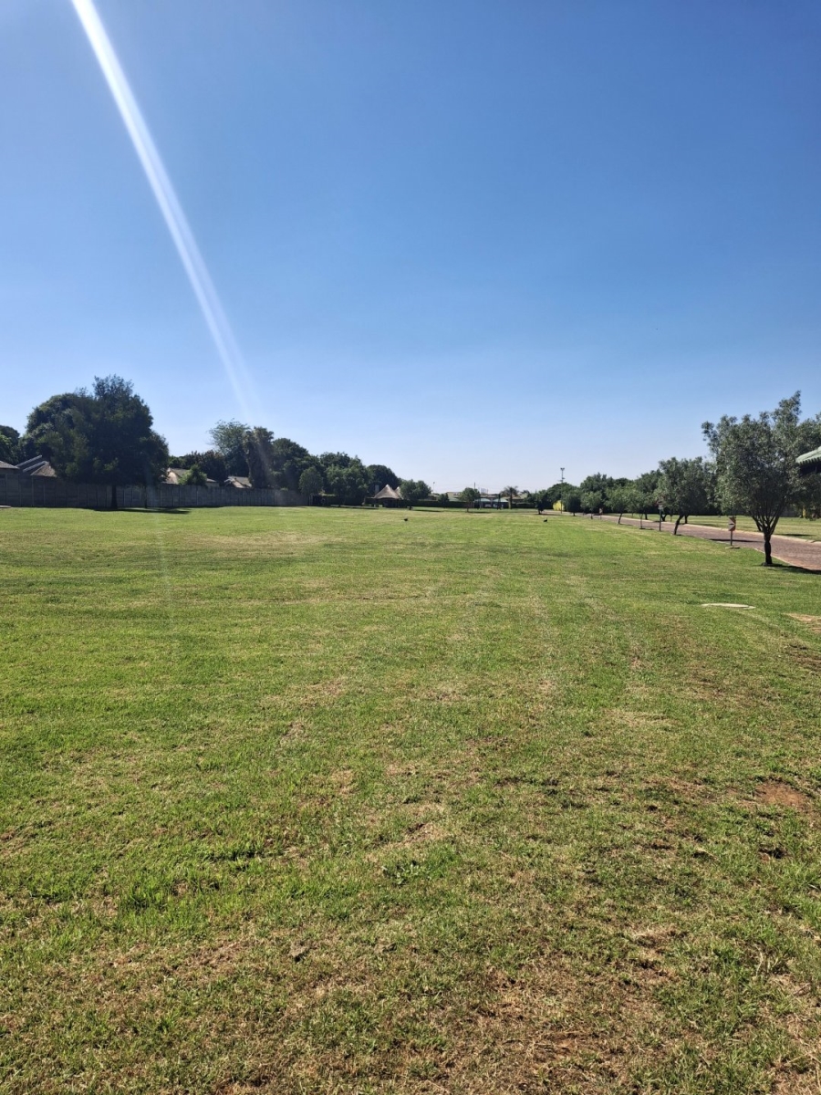 Commercial Property for Sale in Cloverdene Gauteng