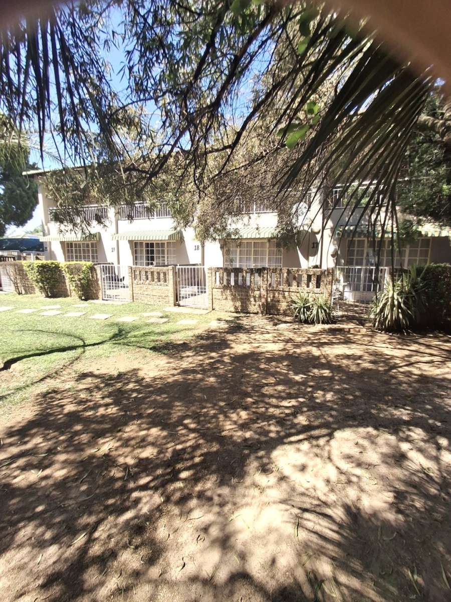 Commercial Property for Sale in Cloverdene Gauteng