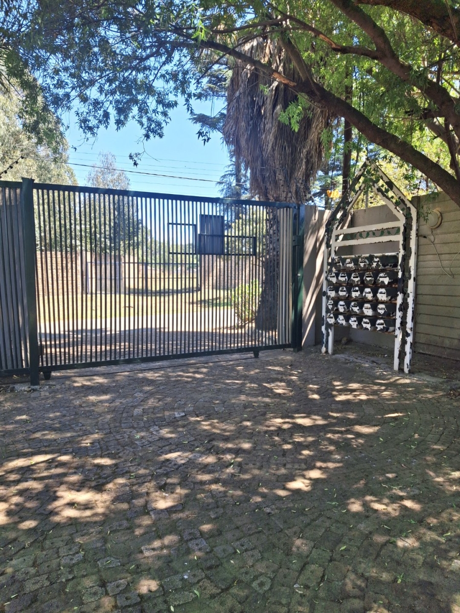 Commercial Property for Sale in Cloverdene Gauteng