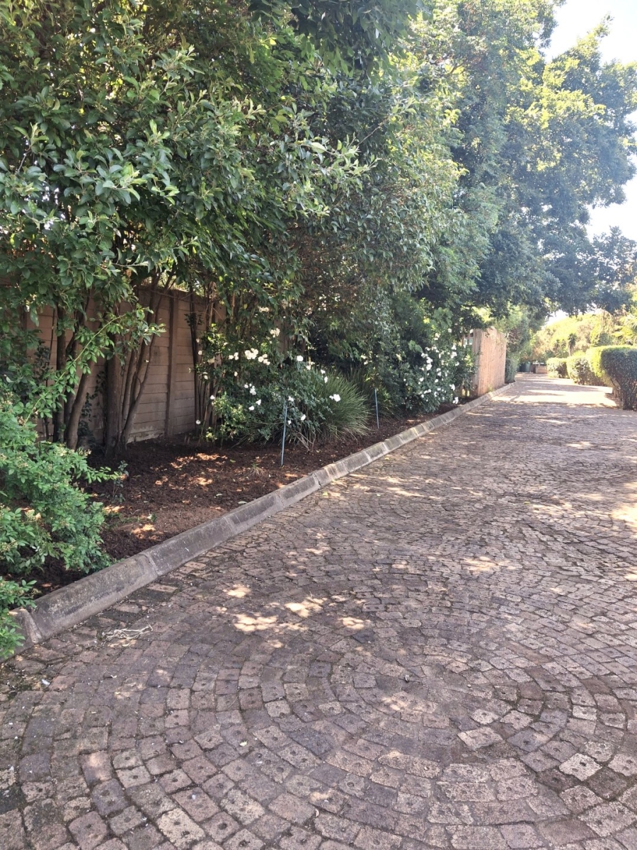 Commercial Property for Sale in Cloverdene Gauteng