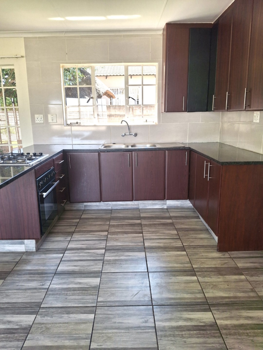 Commercial Property for Sale in Cloverdene Gauteng