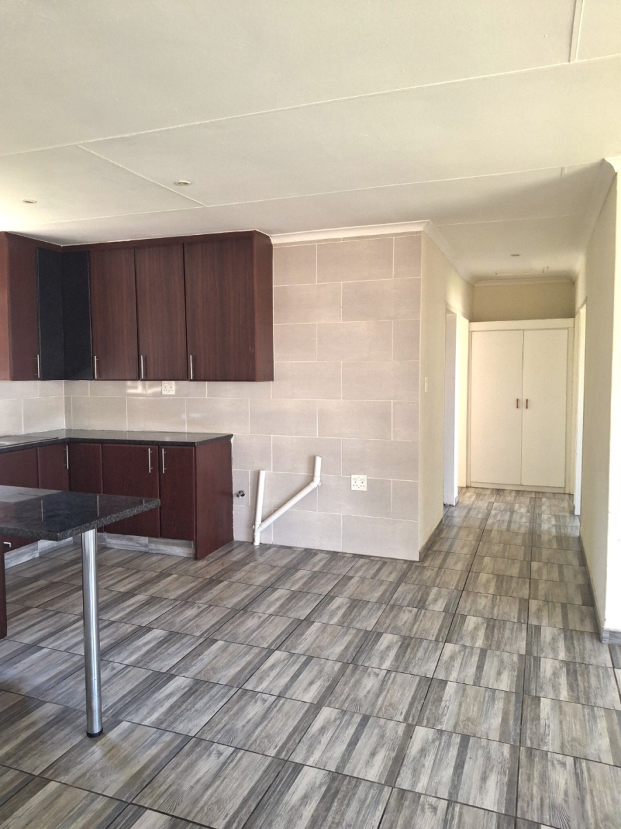 Commercial Property for Sale in Cloverdene Gauteng