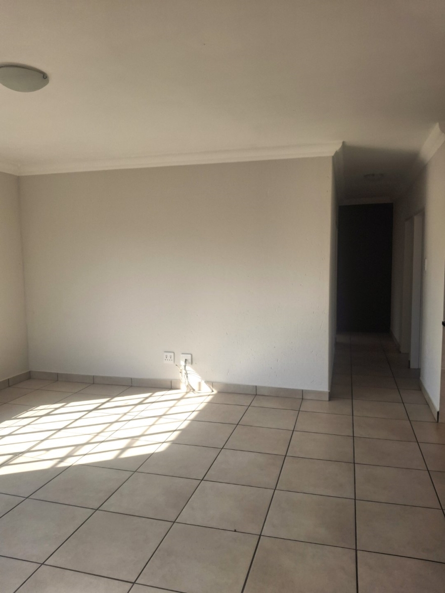 Commercial Property for Sale in Cloverdene Gauteng