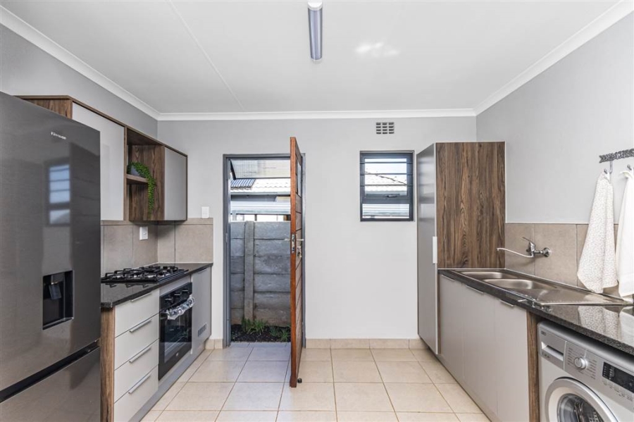 3 Bedroom Property for Sale in Sky City Gauteng
