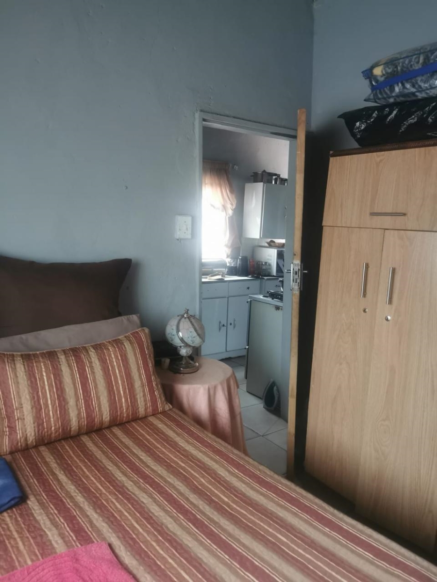 2 Bedroom Property for Sale in Meadowlands Gauteng