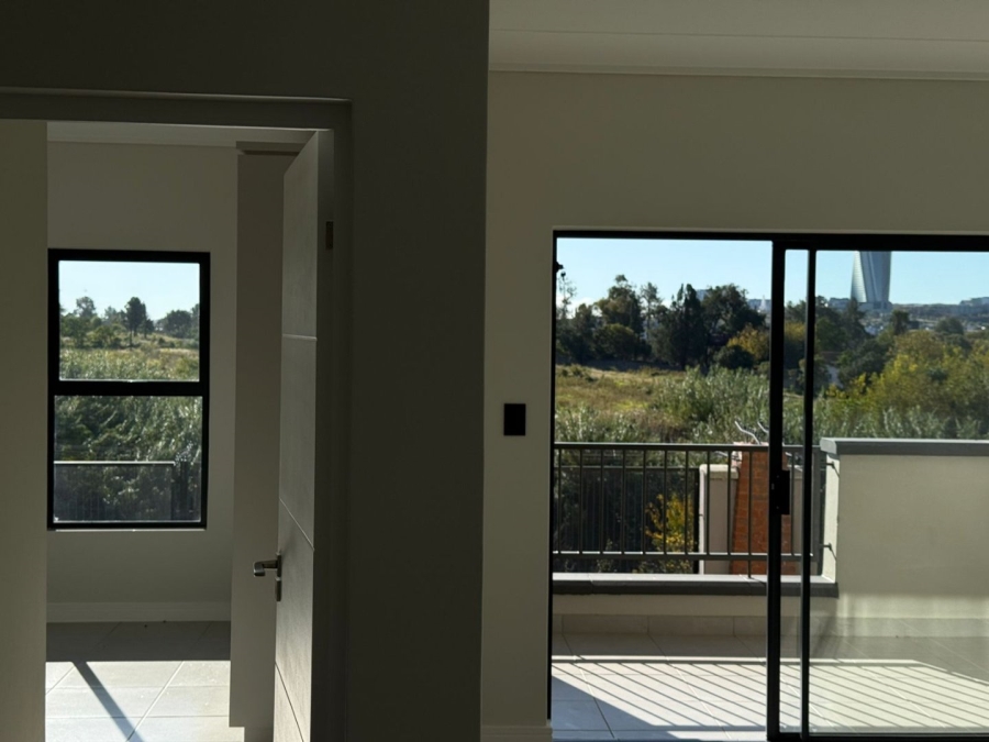 To Let 3 Bedroom Property for Rent in Waterfall Gauteng