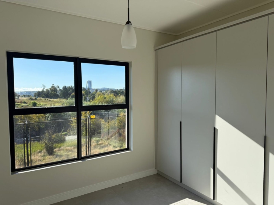 To Let 3 Bedroom Property for Rent in Waterfall Gauteng
