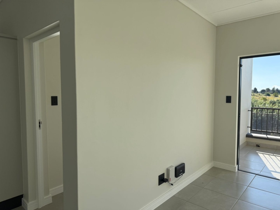 To Let 3 Bedroom Property for Rent in Waterfall Gauteng