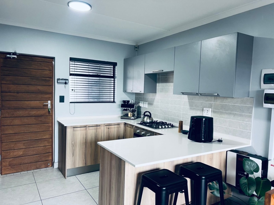 1 Bedroom Property for Sale in Modderfontein Gauteng