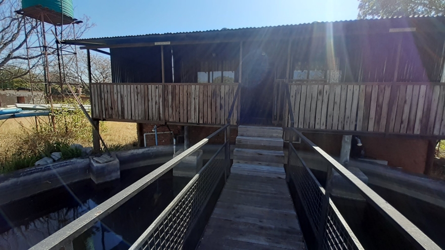  Bedroom Property for Sale in Heatherdale AH Gauteng