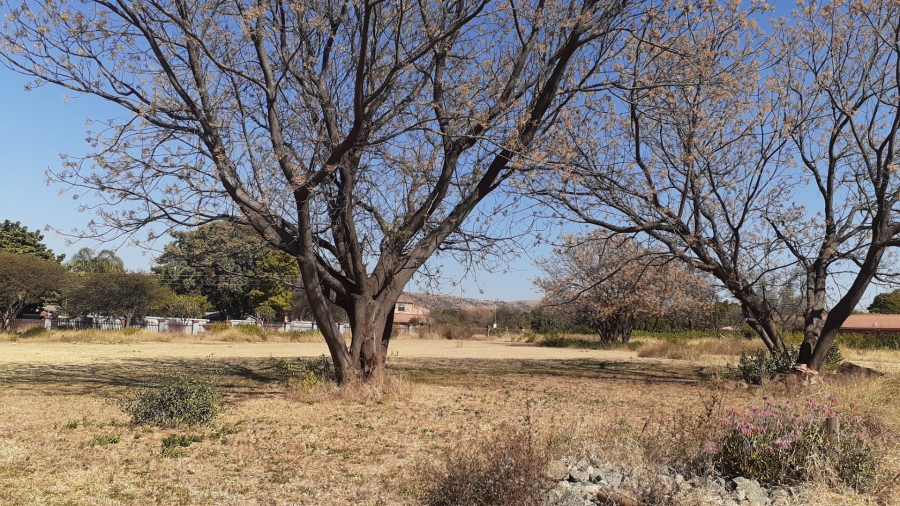  Bedroom Property for Sale in Heatherdale AH Gauteng