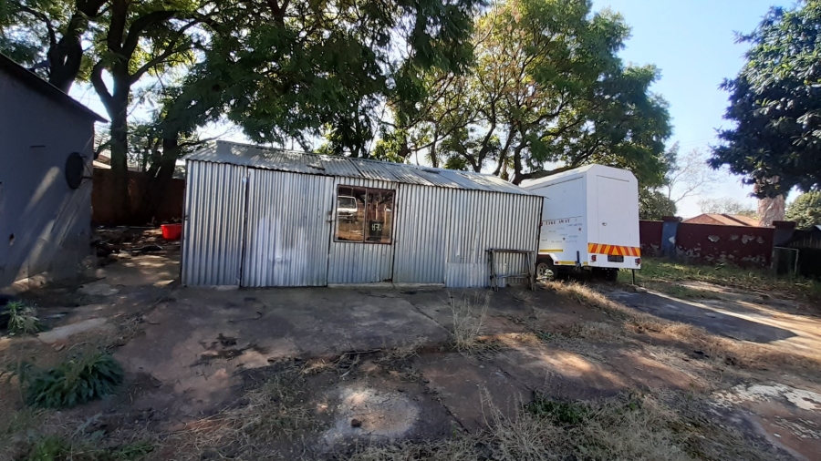  Bedroom Property for Sale in Heatherdale AH Gauteng