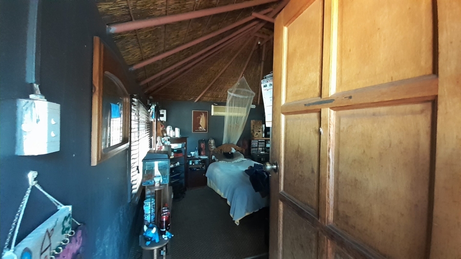  Bedroom Property for Sale in Heatherdale AH Gauteng