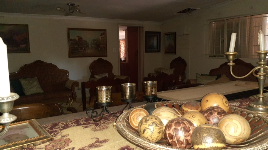  Bedroom Property for Sale in Heatherdale AH Gauteng