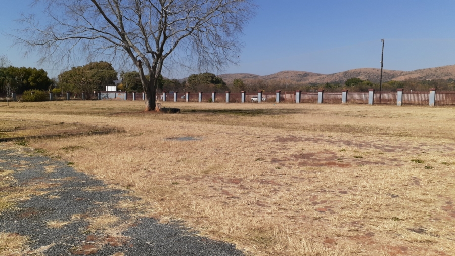  Bedroom Property for Sale in Heatherdale AH Gauteng