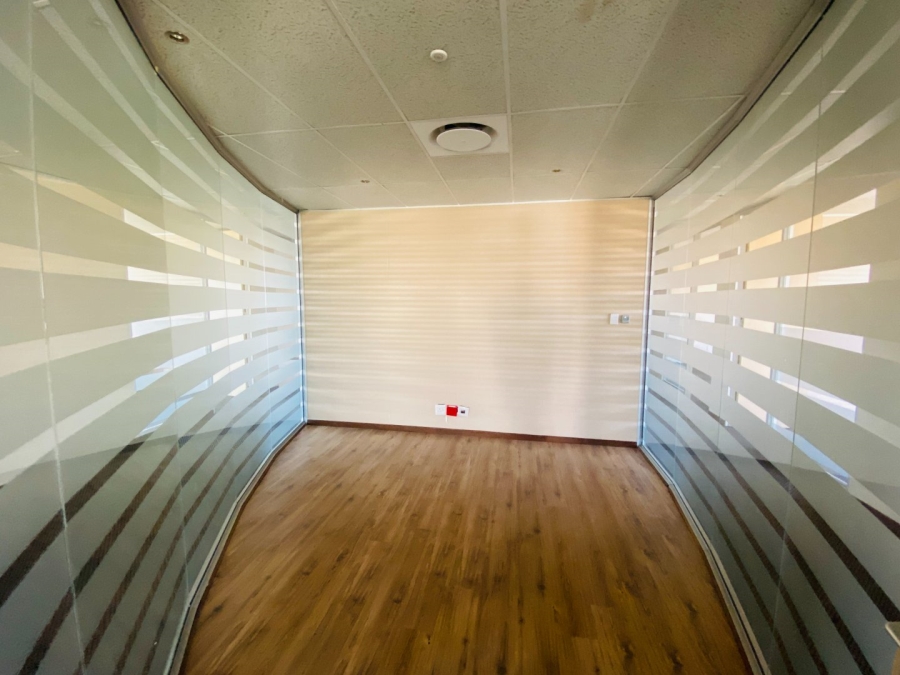 To Let commercial Property for Rent in Die Hoewes Gauteng