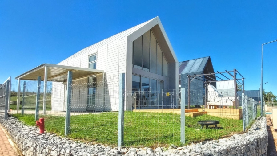 4 Bedroom Property for Sale in Nooitgedacht Gauteng