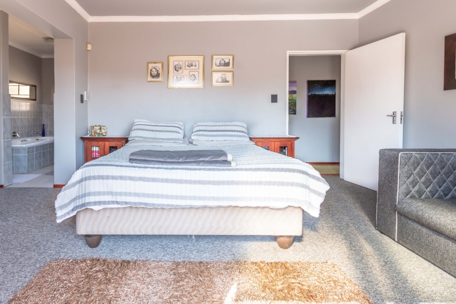3 Bedroom Property for Sale in Radiokop Gauteng