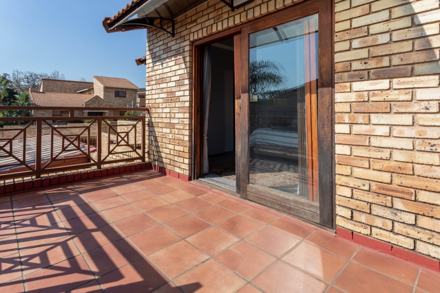 3 Bedroom Property for Sale in Radiokop Gauteng