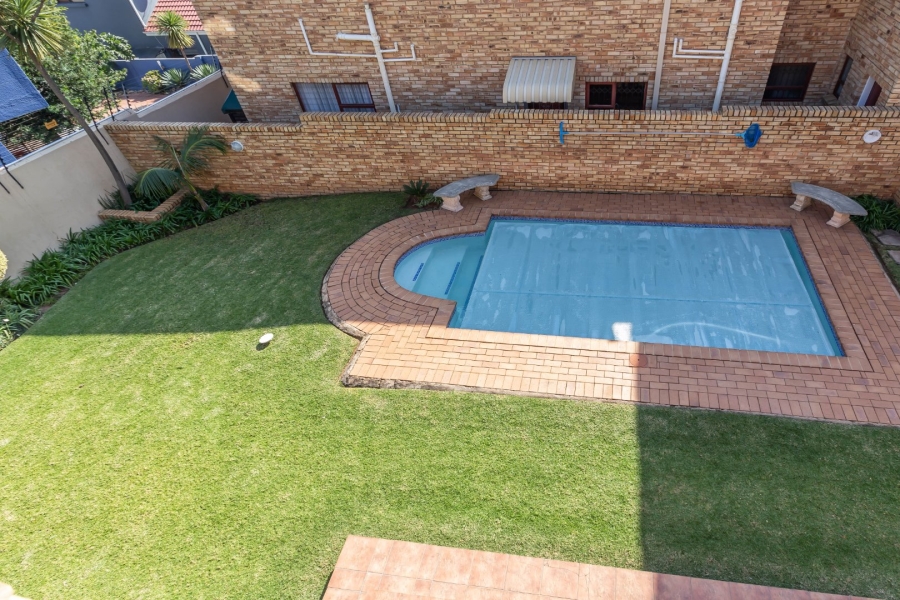 3 Bedroom Property for Sale in Radiokop Gauteng