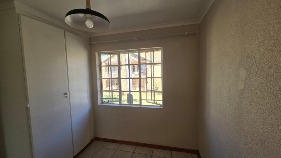 3 Bedroom Property for Sale in Magalieskruin Gauteng