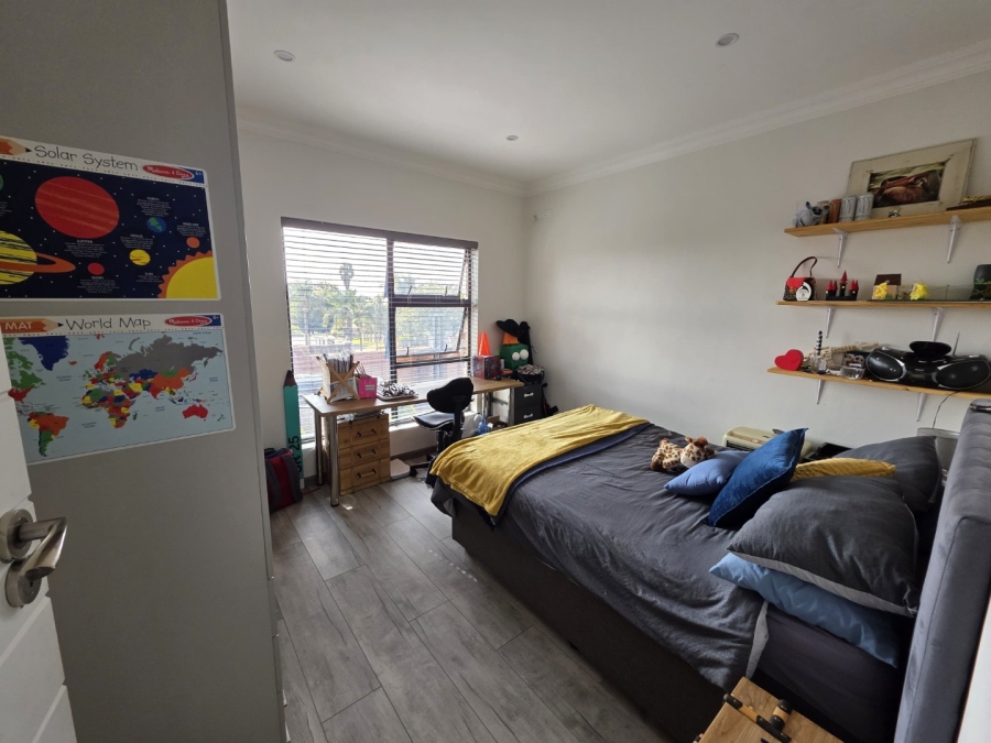 6 Bedroom Property for Sale in Montana Park Gauteng
