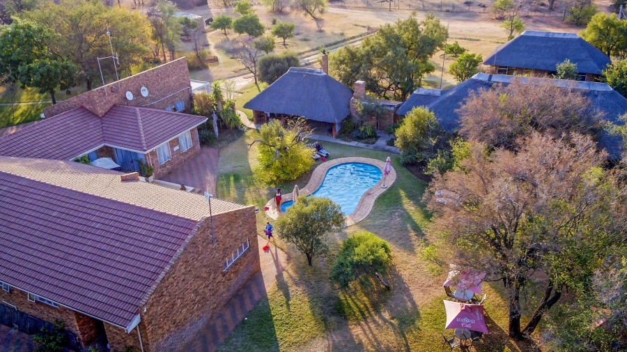 8 Bedroom Property for Sale in Dinokeng Game Reserve Gauteng