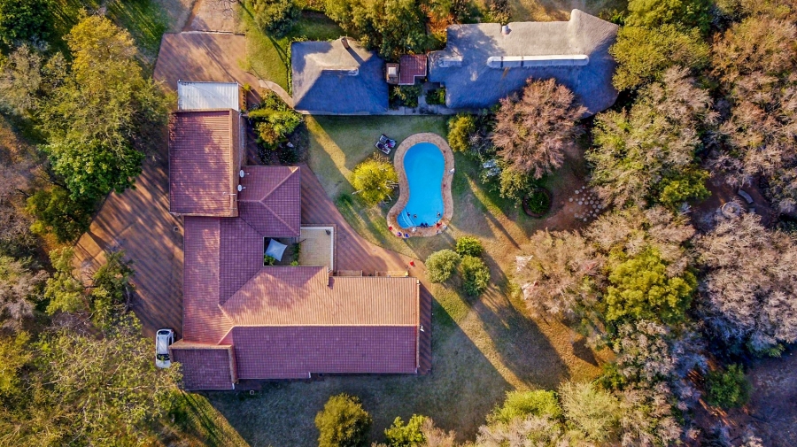 8 Bedroom Property for Sale in Dinokeng Game Reserve Gauteng