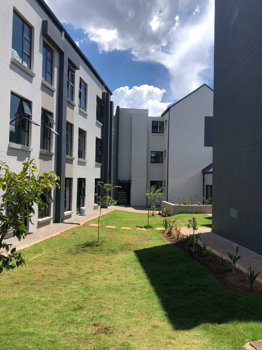 1 Bedroom Property for Sale in Clubview Gauteng
