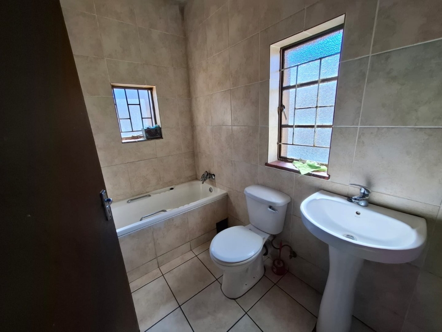 3 Bedroom Property for Sale in Proclamation Hill Gauteng