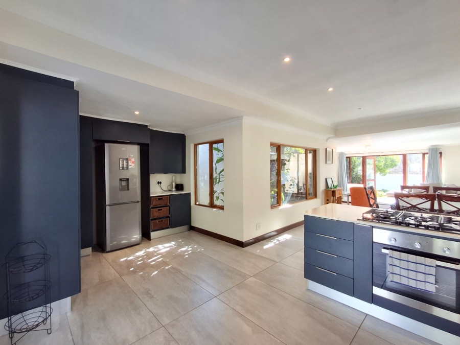 3 Bedroom Property for Sale in Parkhurst Gauteng