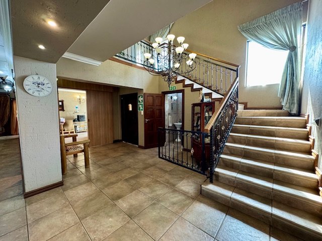 6 Bedroom Property for Sale in Bredell Gauteng